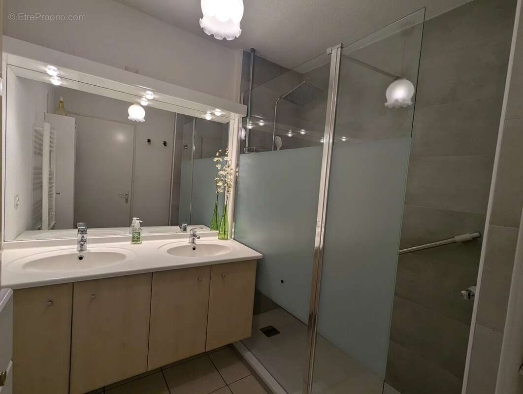 A vendre - villa t4 + garage - chapitre - photo 10