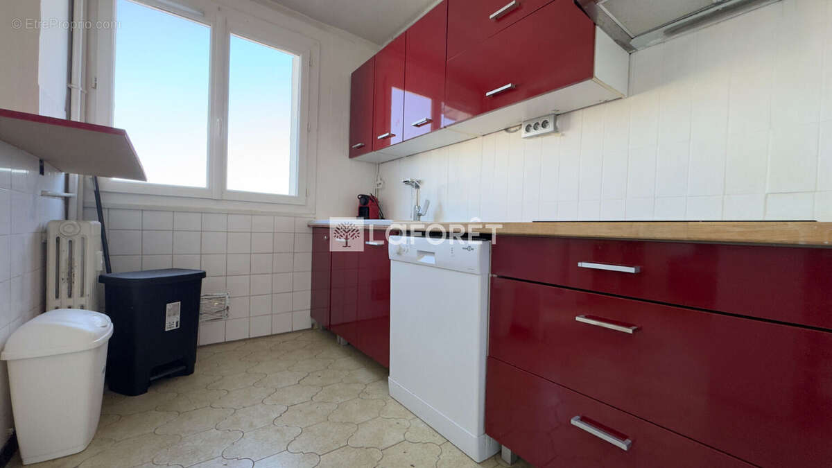 Appartement Castelnau Le Lez 3 pièces 54 m2 - photo 3