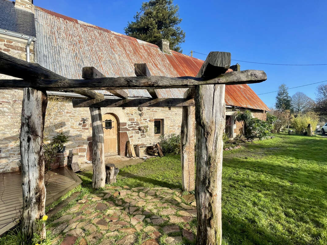 Maison à MOUSTOIR-AC