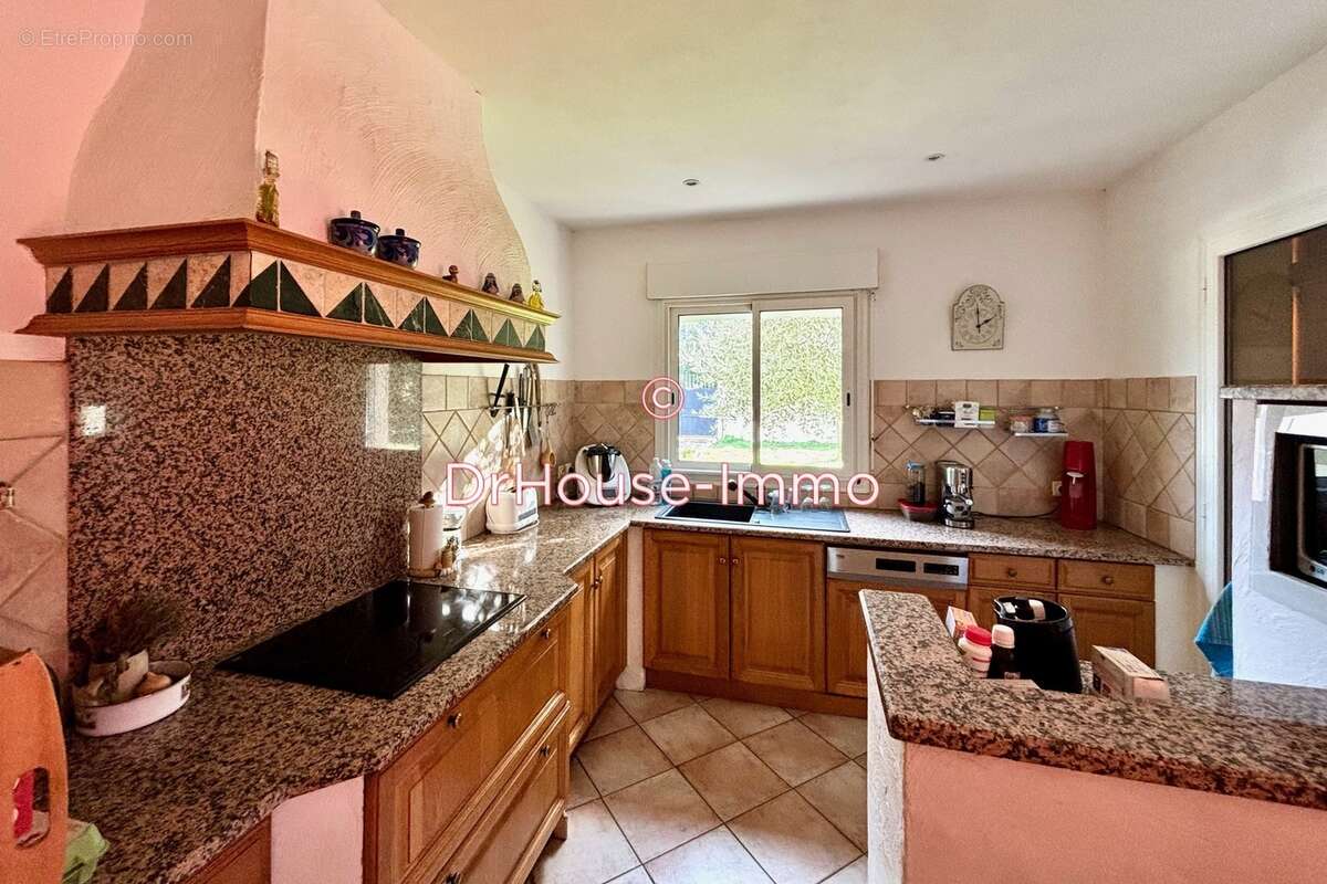 Maison à SAINT-HILAIRE