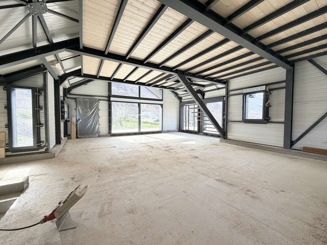 Maison à VILLARGONDRAN