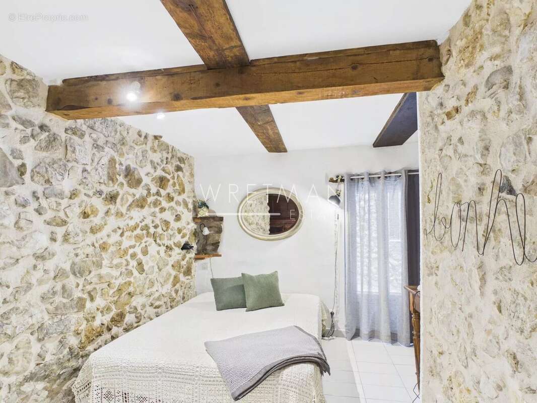 Appartement à VENCE