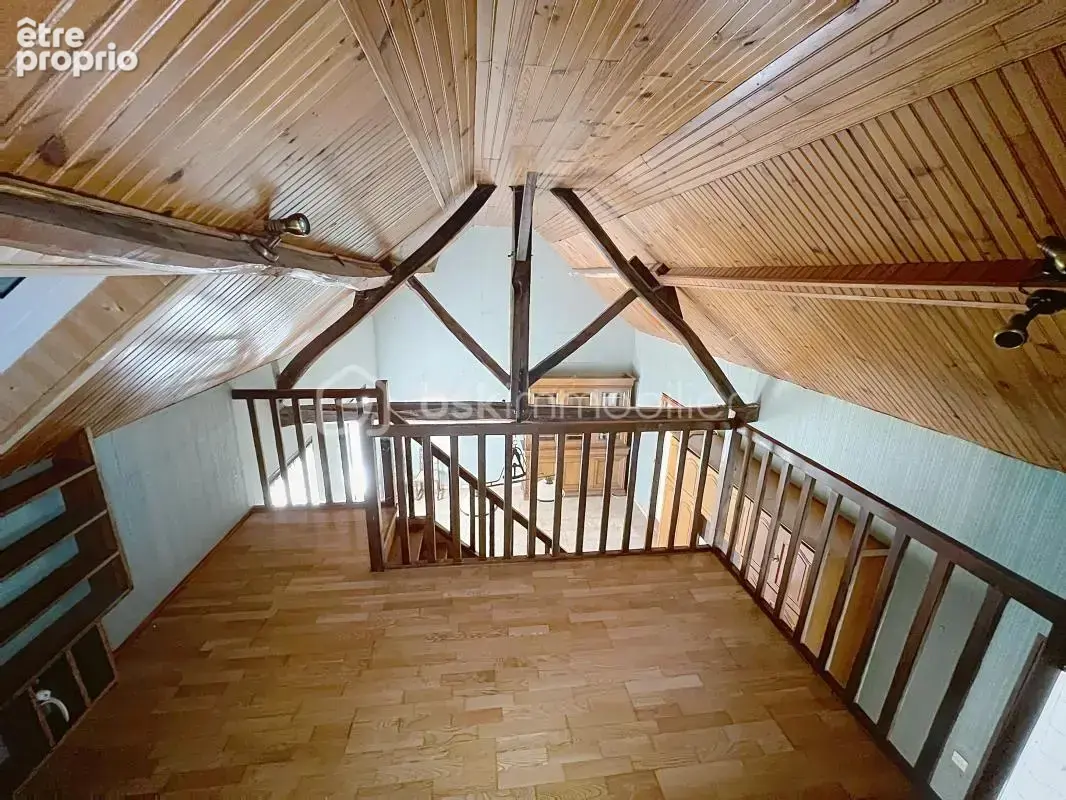 Longère de charme au calme sur un terrain de 1 700 m² — Château-Renard - photo 19