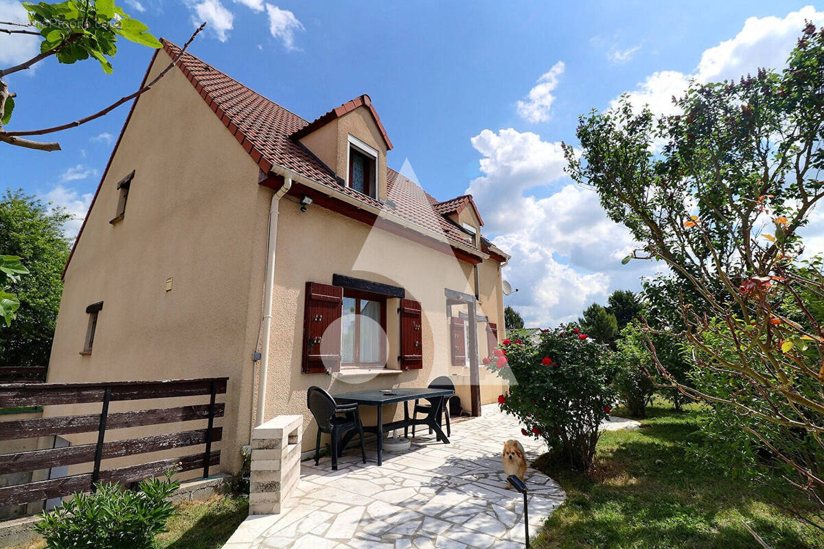Maison à PIERRELAYE
