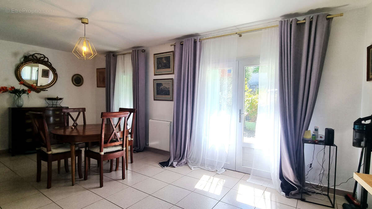 Maison à MONTFERRIER-SUR-LEZ