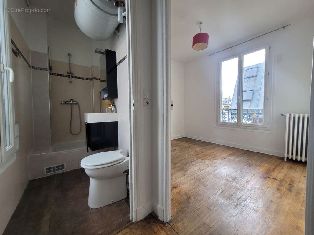 Appartement à PARIS-14E