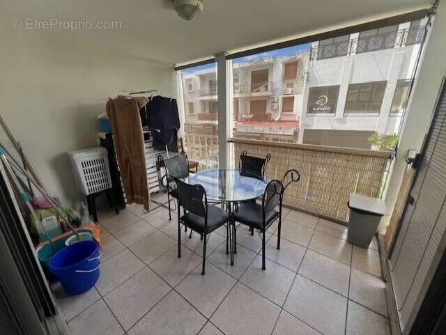 Appartement à SAINT-DENIS