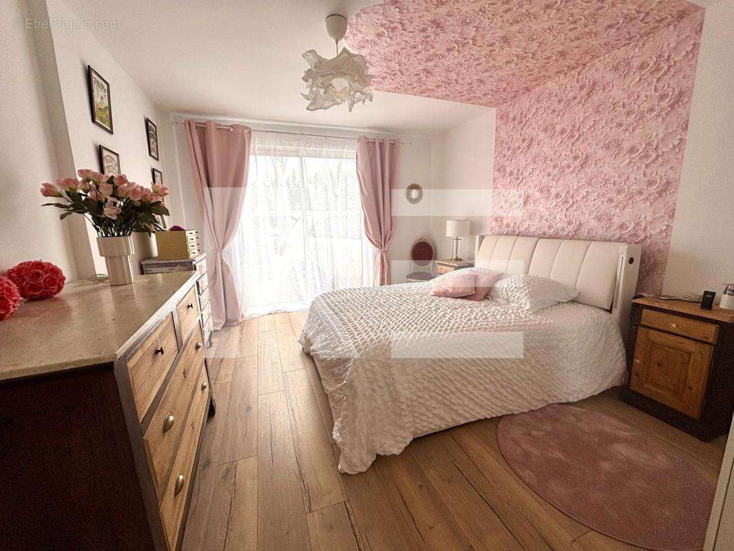 Maison de maître de 271m2 au pied du mont ventoux - photo 8