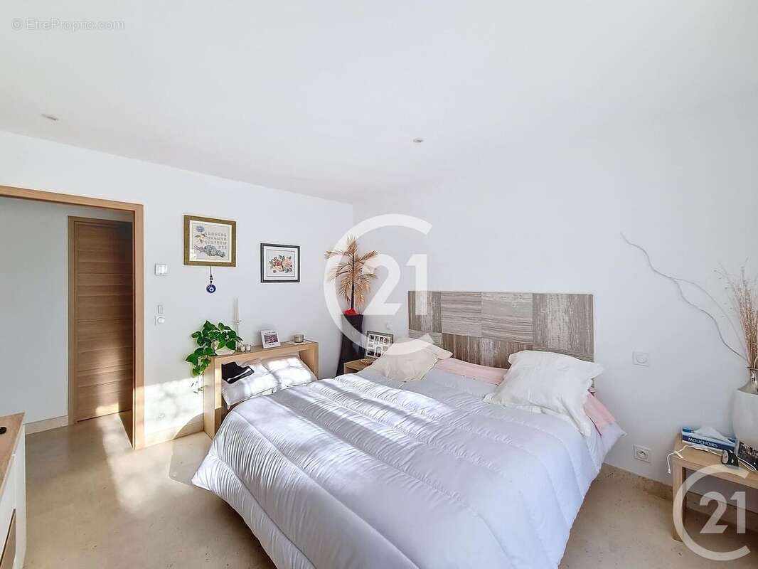 Maison à LATOUR-BAS-ELNE