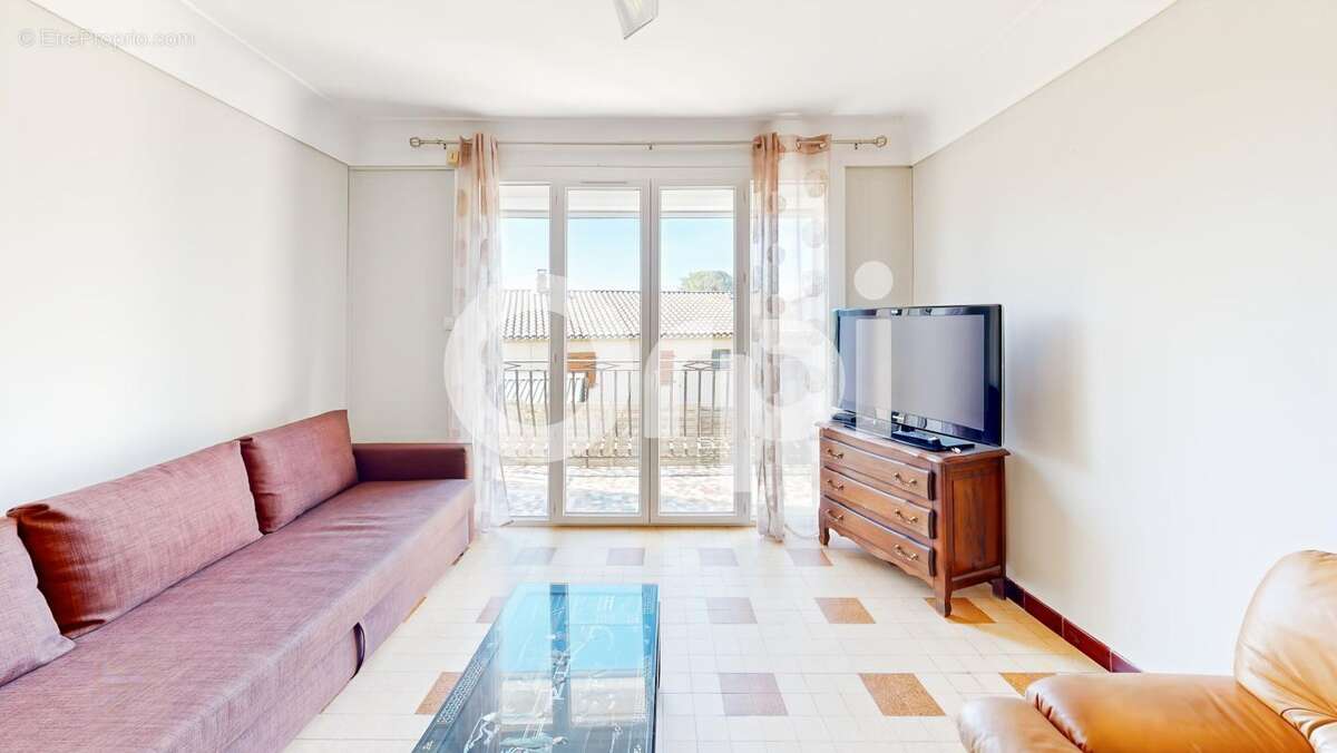 Maison  8 pièce(s) - photo 2
