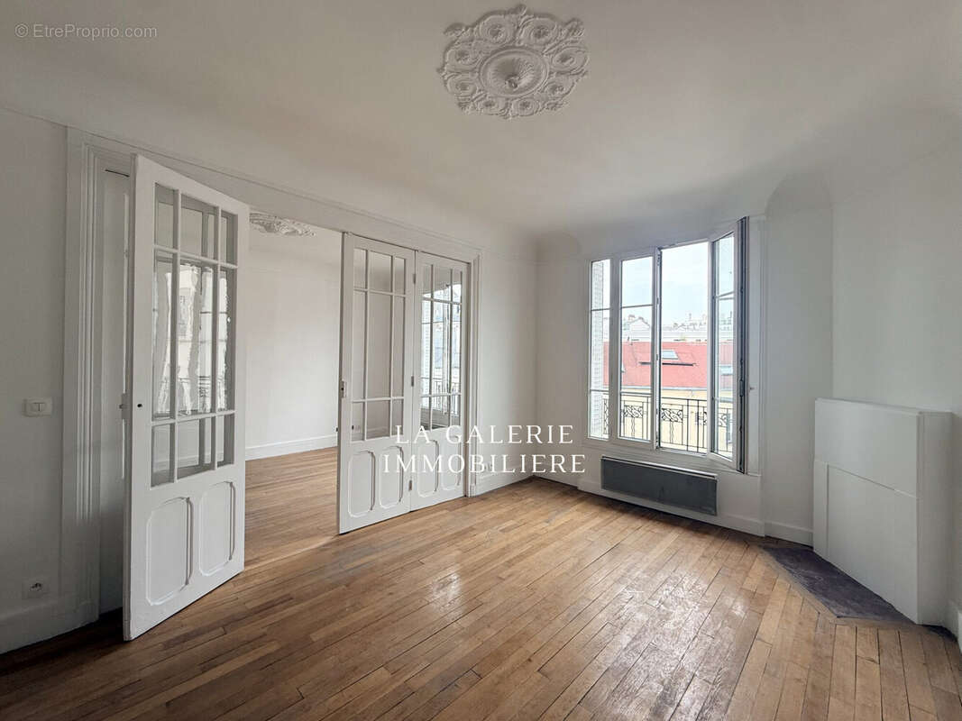 Appartement à ASNIERES-SUR-SEINE
