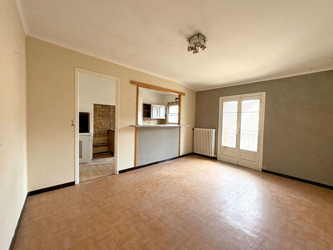Appartement à CARCASSONNE