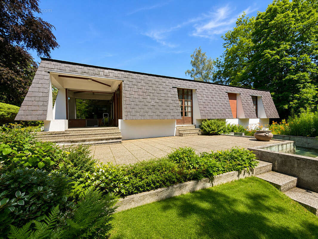 Maison à JOUY-EN-JOSAS