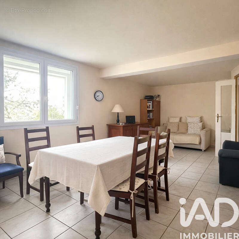 Photo 2 - Maison à COLOMBES