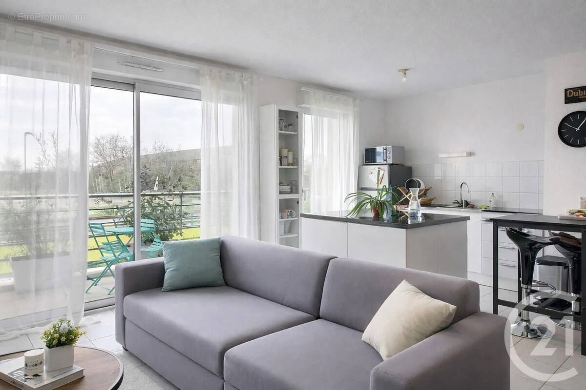 Appartement à BORDEAUX