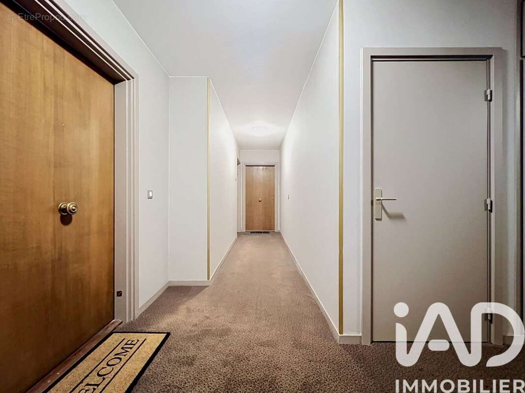Photo 4 - Appartement à PUTEAUX