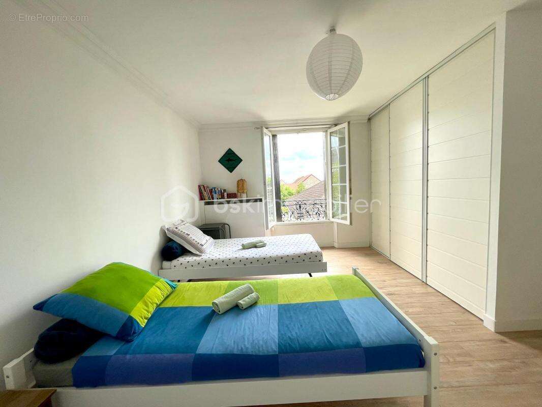 Maison à LA VILLE-DU-BOIS