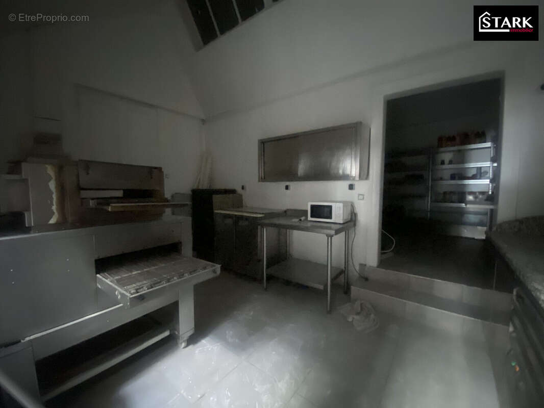 300 m² à Belfort  - photo 4