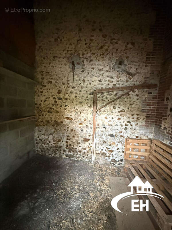 Commerce à L&#039;AIGLE