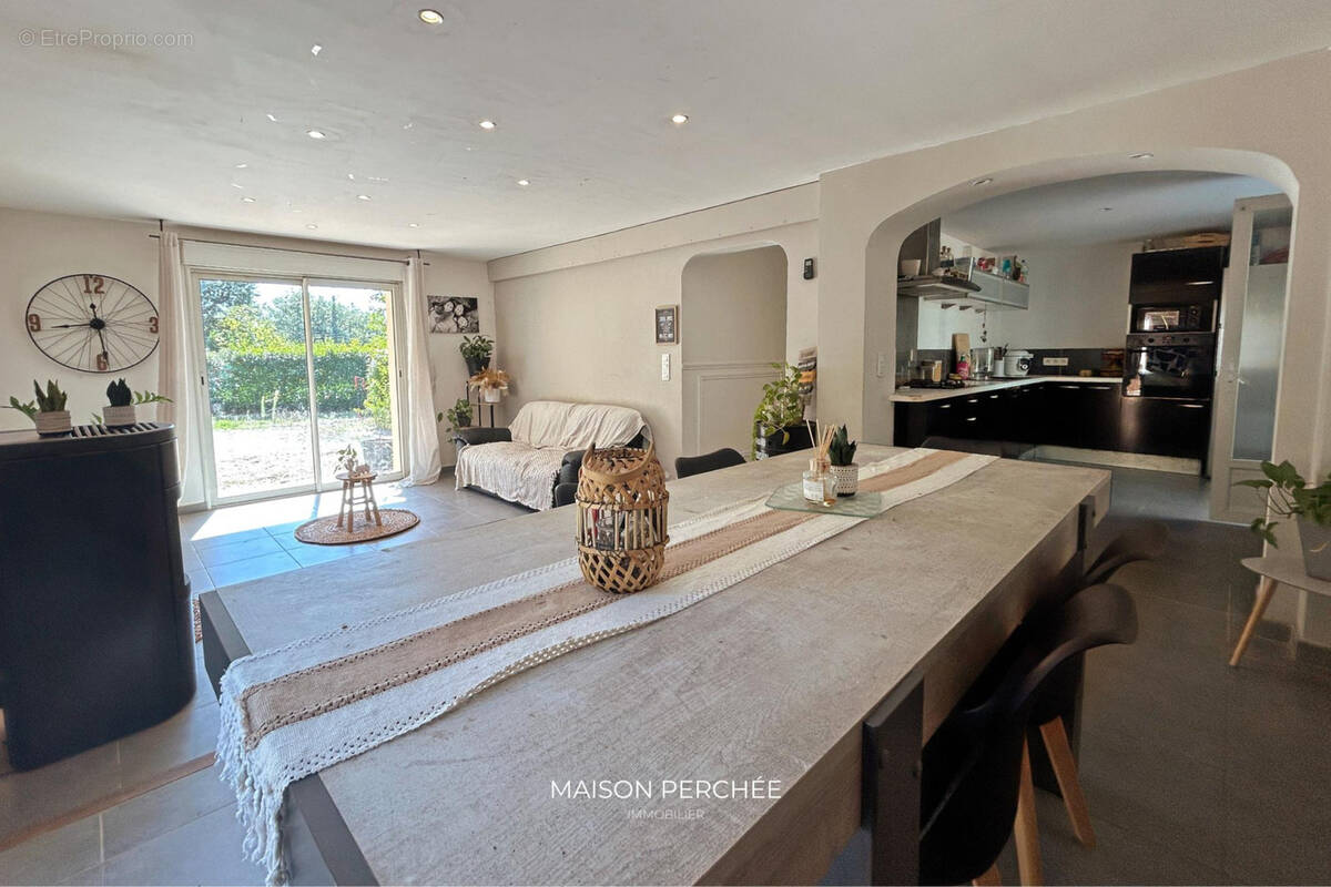 Maison à TRANS-EN-PROVENCE