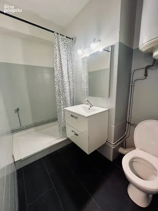 À vendre à Perpignan : appartement F1 BIS avec balcon et climatisation - photo 5