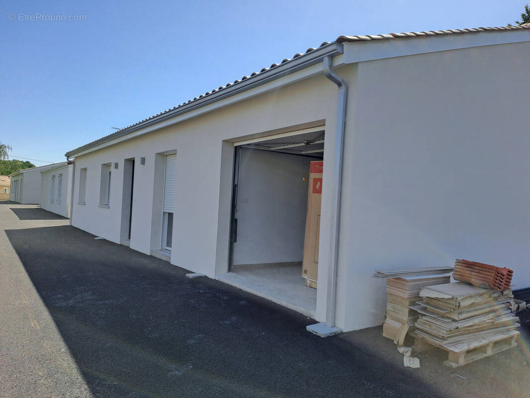 Maison à LEOGNAN