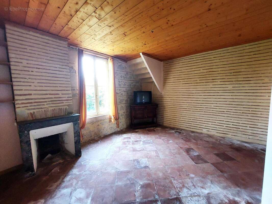 Maison 110 m² à Fauillet  - photo 7