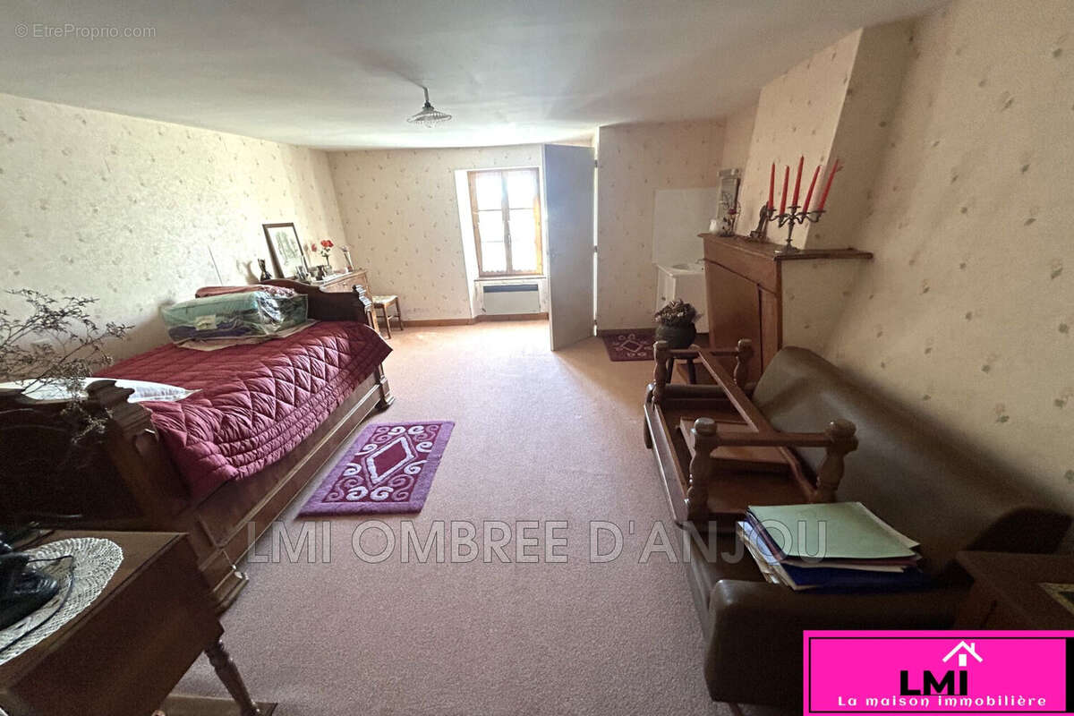 Maison 136 m² à Juigne-Des-Moutiers  - photo 5