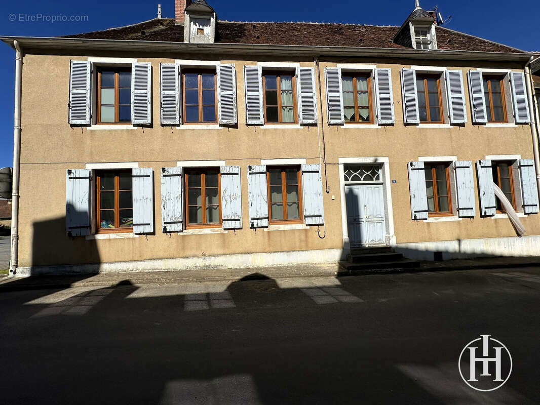 Maison à CULAN