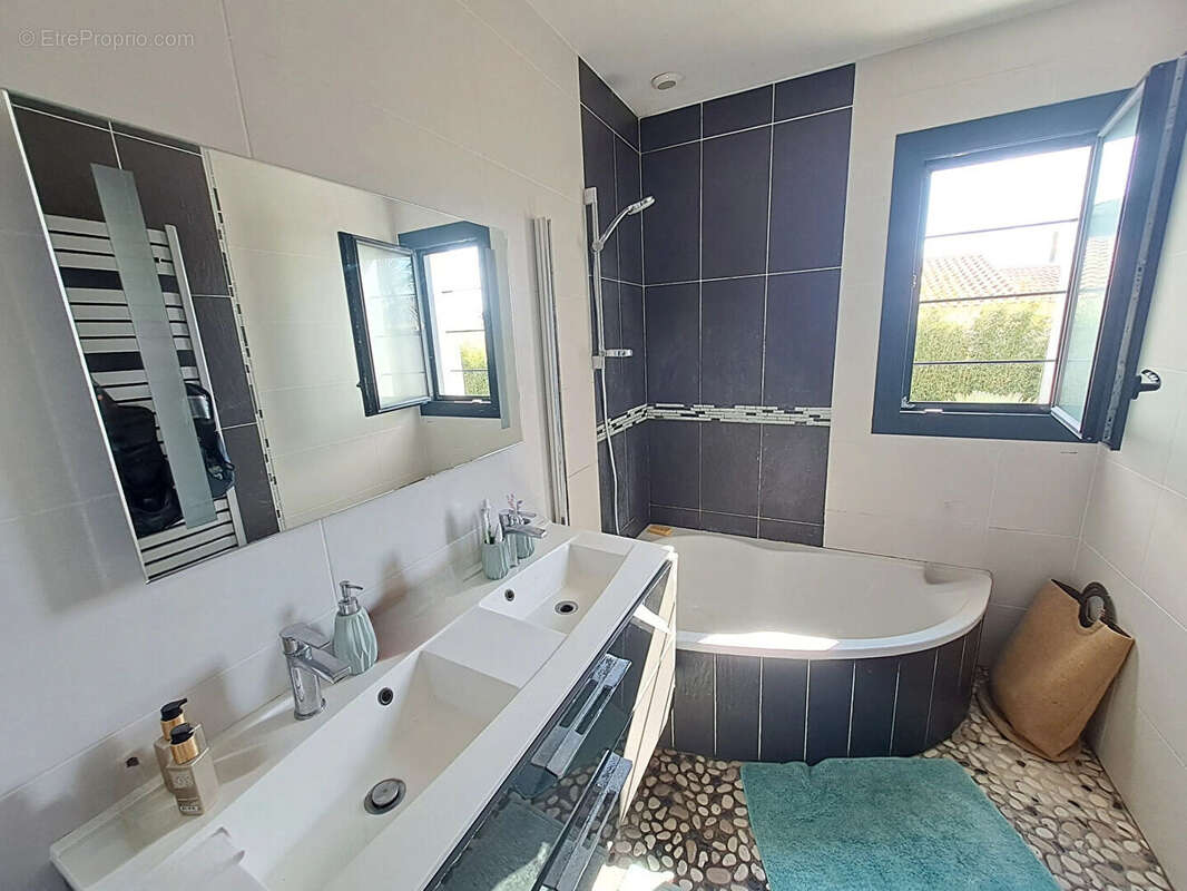 Maison à LA GARNACHE