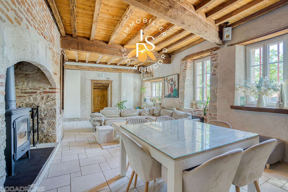 Maison à PENNE-D&#039;AGENAIS