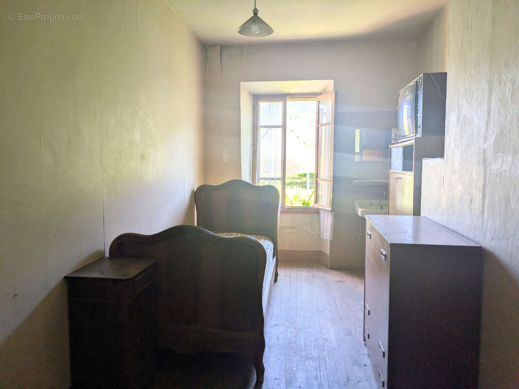 Maison de village en Pierre à Rénover au Cœur des Hautes-Alpes ! - photo 6