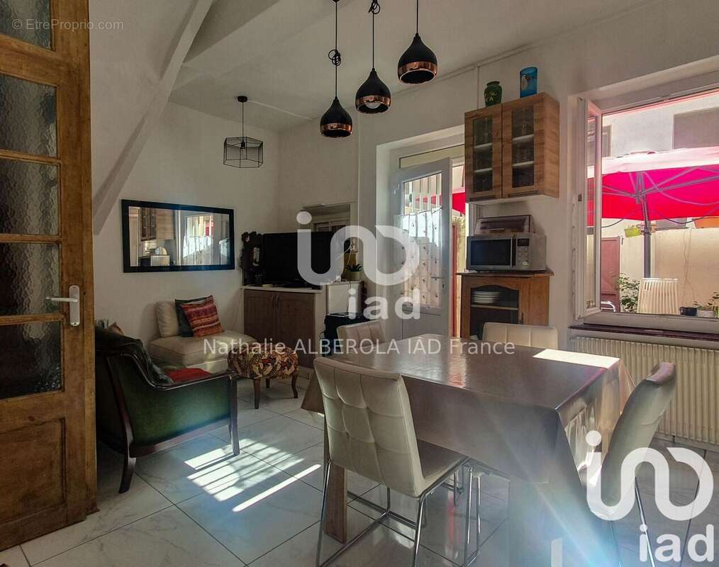 Photo 2 - Maison à LEZIGNAN-CORBIERES