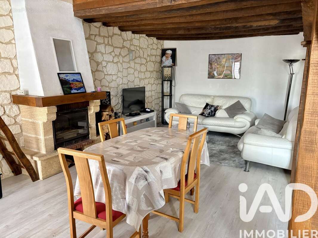 Photo 8 - Maison à CHAROST