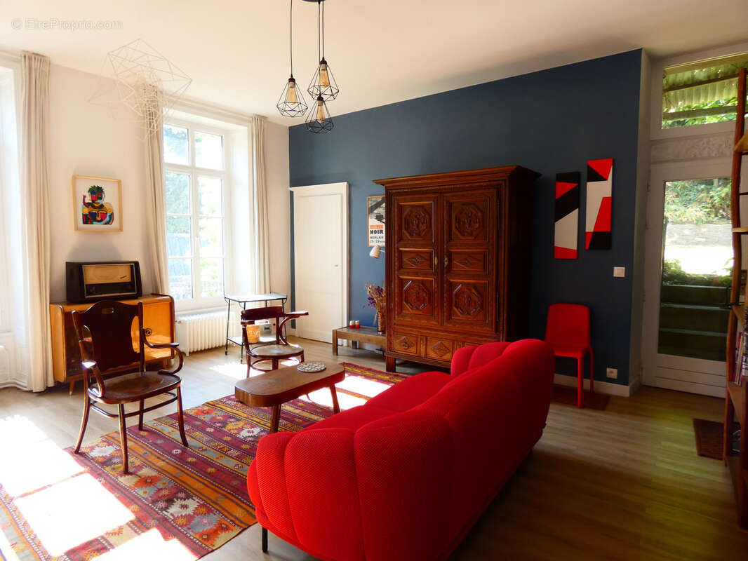 Appartement atypique avec jardin de 200 m2 - photo 2