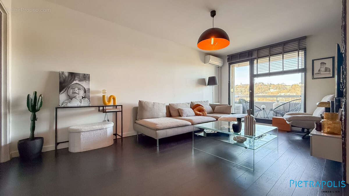 Appartement à LYON-4E