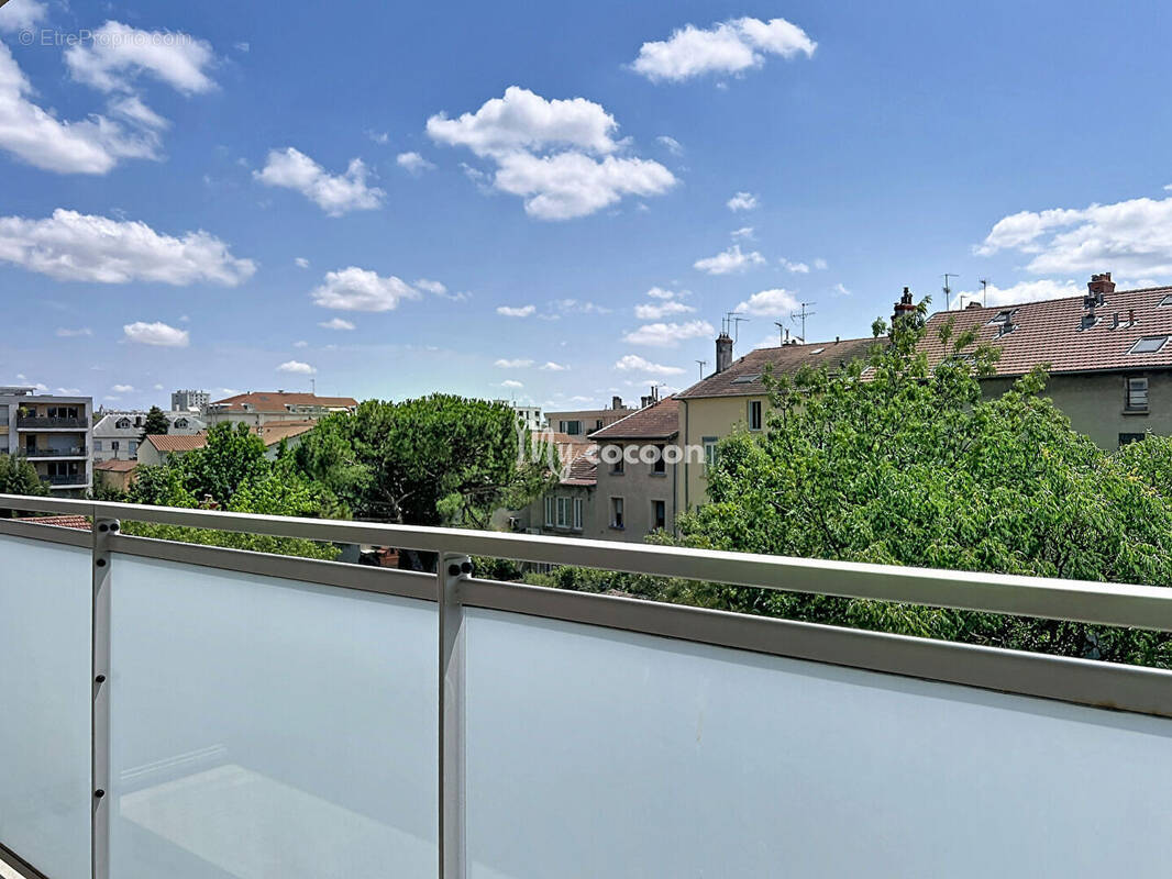 Appartement à VENISSIEUX