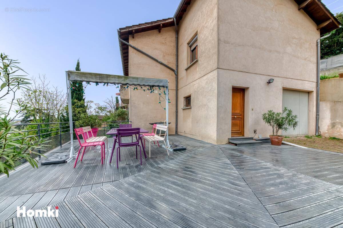 Maison à RILLIEUX-LA-PAPE