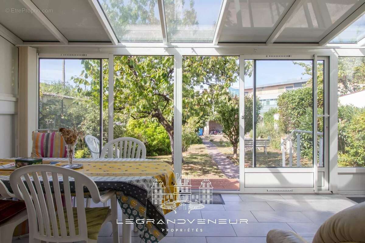 Maison à DAMMARIE-LES-LYS