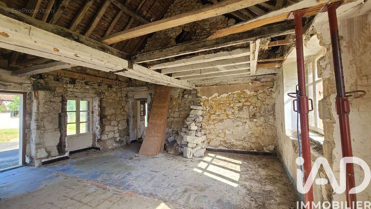 Photo 4 - Maison à VERNOIL