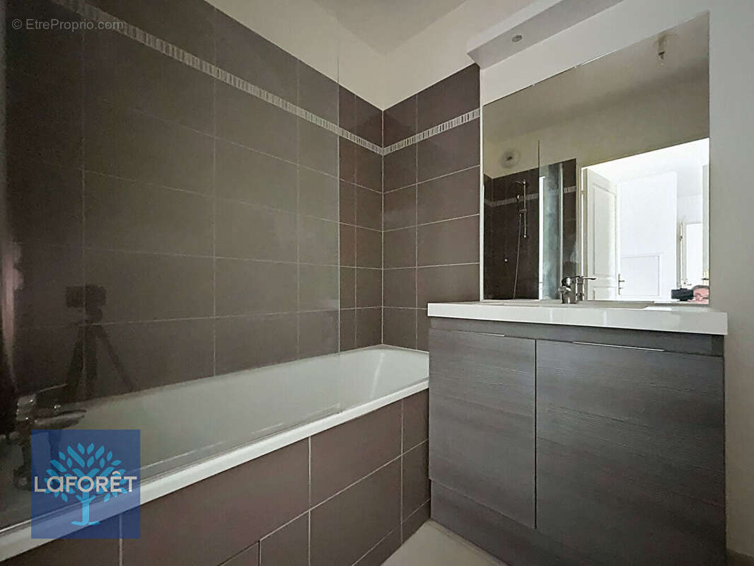 Appartement à CHENNEVIERES-SUR-MARNE