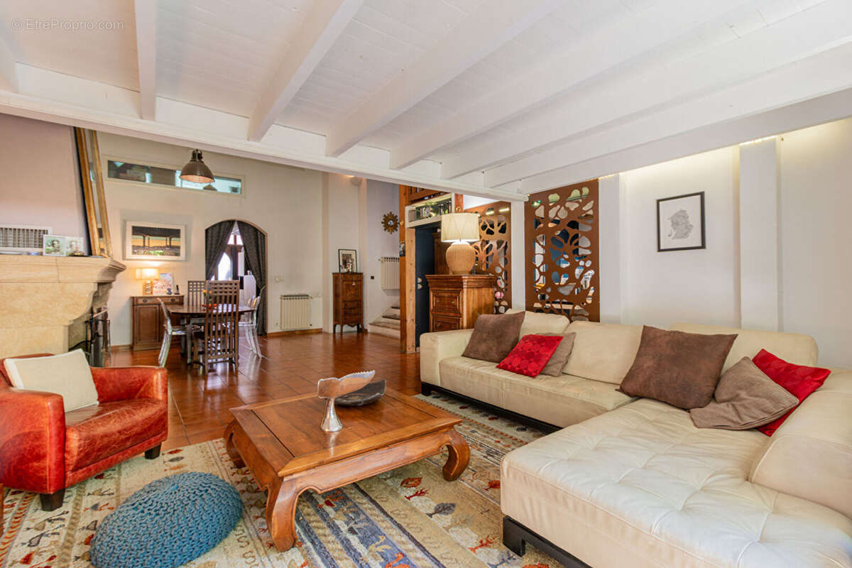 Maison à MARSEILLE-4E