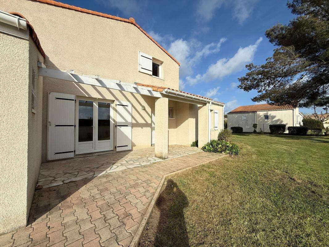 Maison à SAINT-PALAIS-SUR-MER