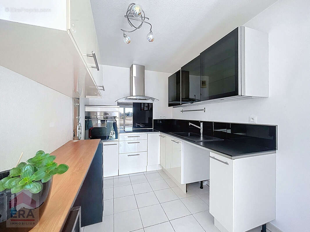 Appartement à MARSEILLE-14E