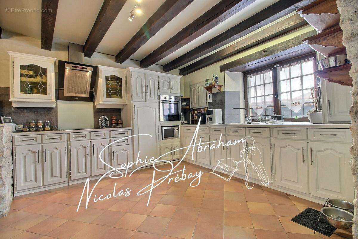 Maison à ANGERVILLE