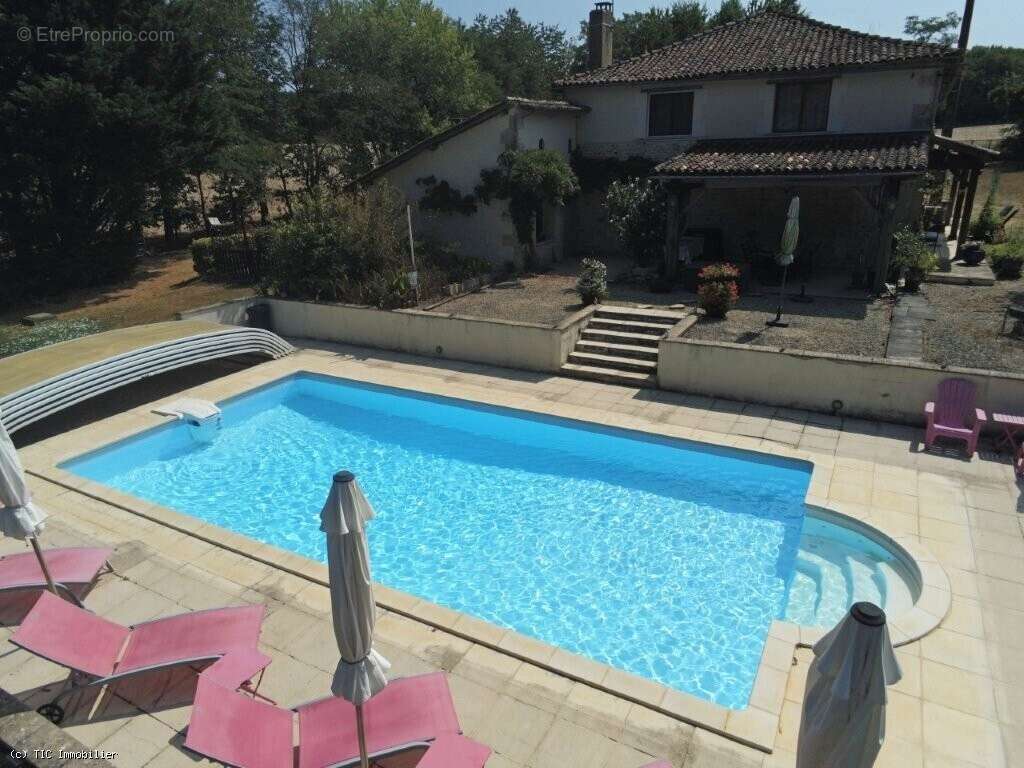 Propriété De Caractère Sur 2 Hectares Avec Deux Gîtes, Piscine Et Fort Potentiel De Développement - photo 59