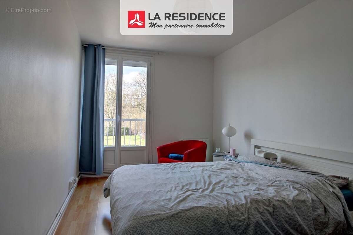 Appartement à SAINT-ETIENNE-DU-ROUVRAY