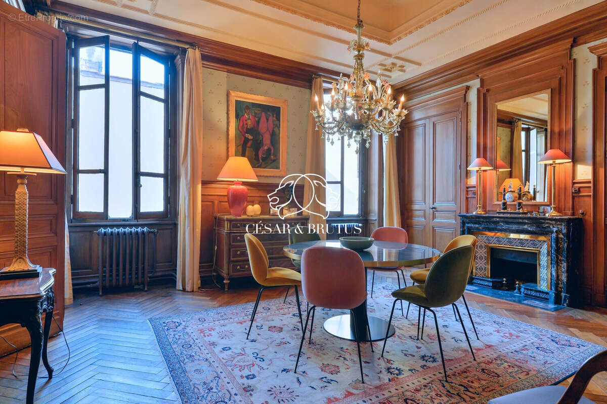 Appartement à LYON-1E