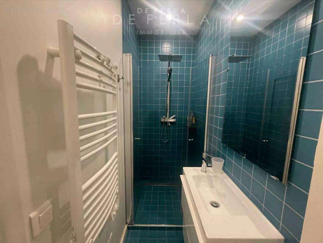 Appartement à PARIS-7E