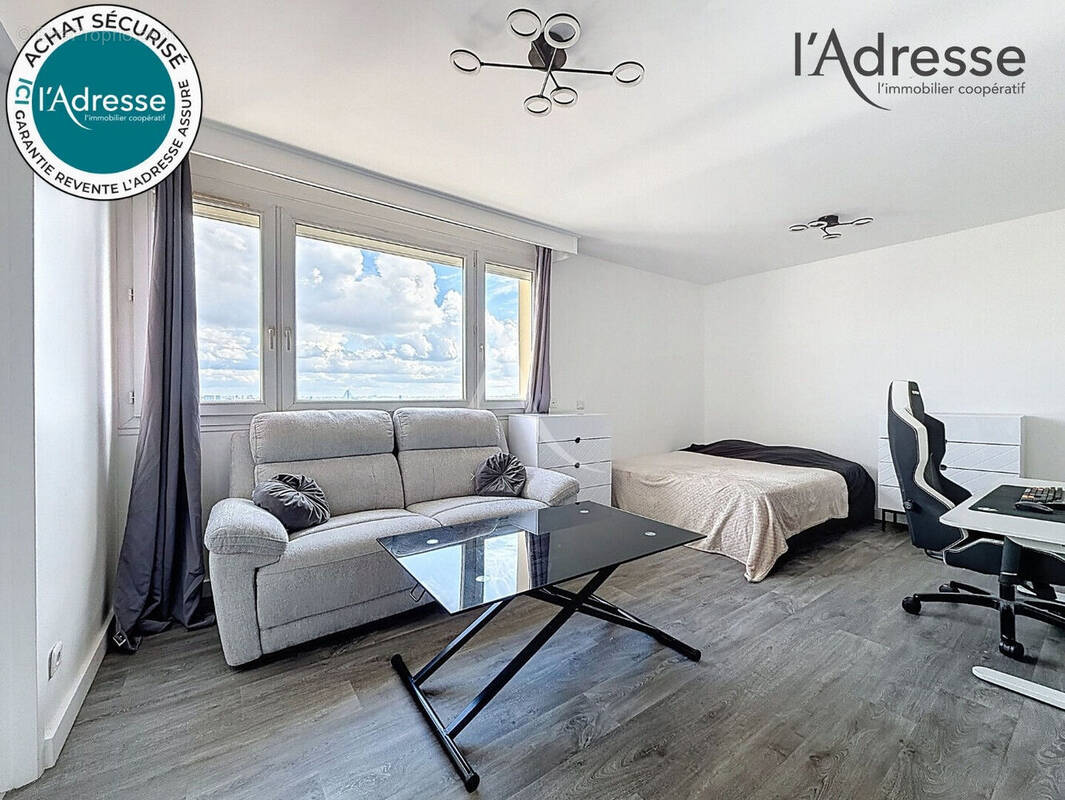 Appartement à SURESNES
